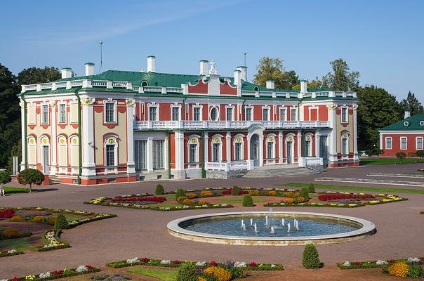 Kadriorg Palace