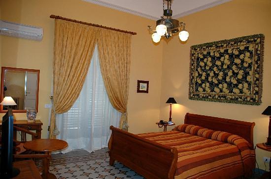 Palazzo Pantaleo B&B