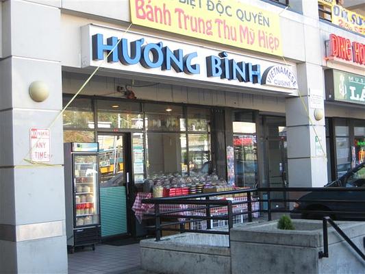 Huong Binh Restaurant