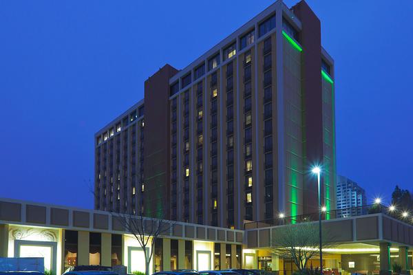 Holiday Inn Sacramento Downtown - Arena, an IHG Hotel