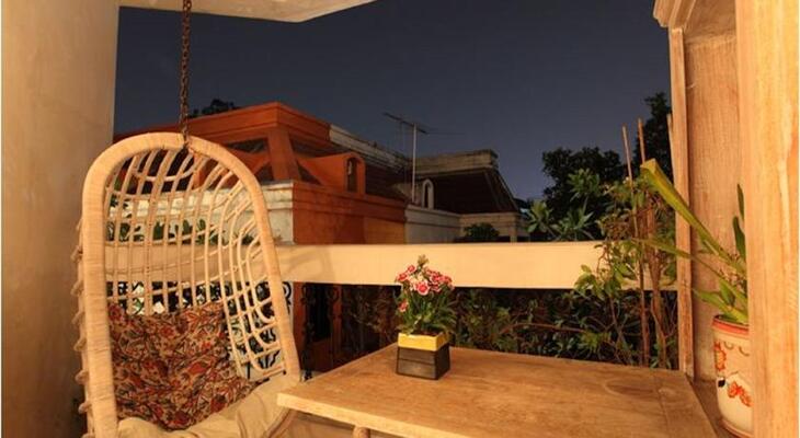 At Niman Conceptual Home