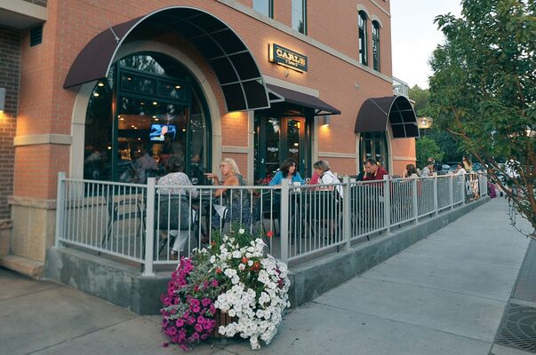 Carl's Tavern