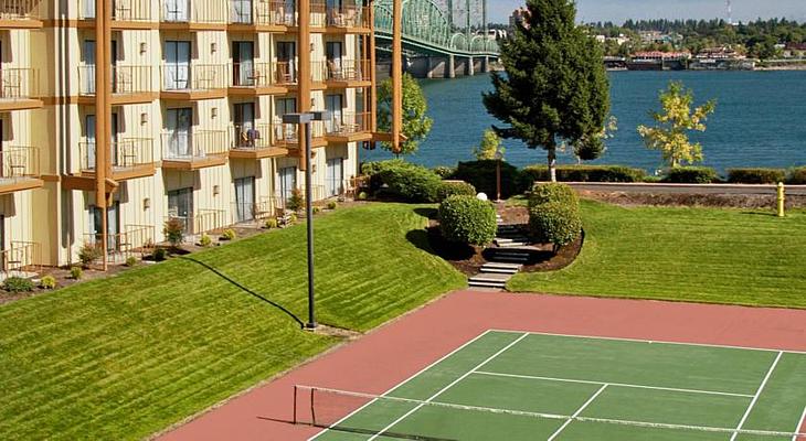 Holiday Inn Portland - Columbia Riverfront, an IHG hotel