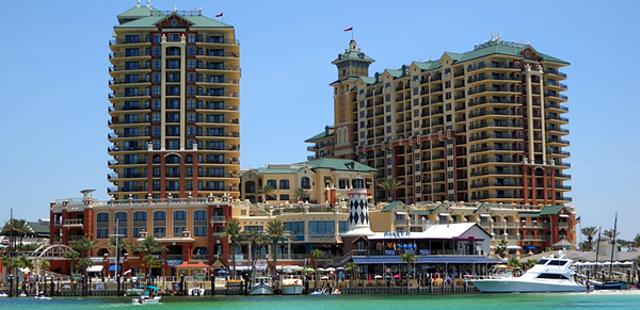 Emerald Grande at HarborWalk Village