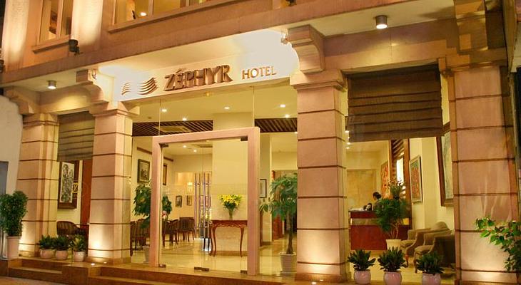Zephyr Suites Boutique Hotel