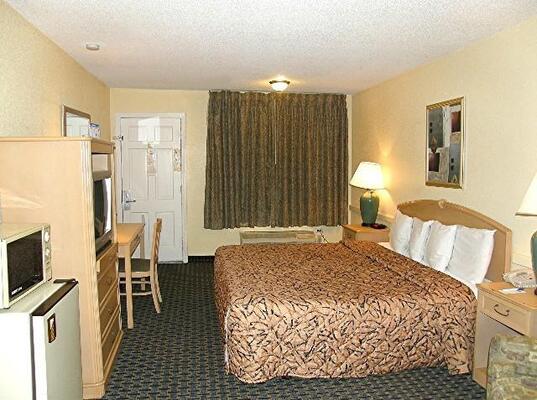 SureStay by Best Western San Antonio Riverwalk
