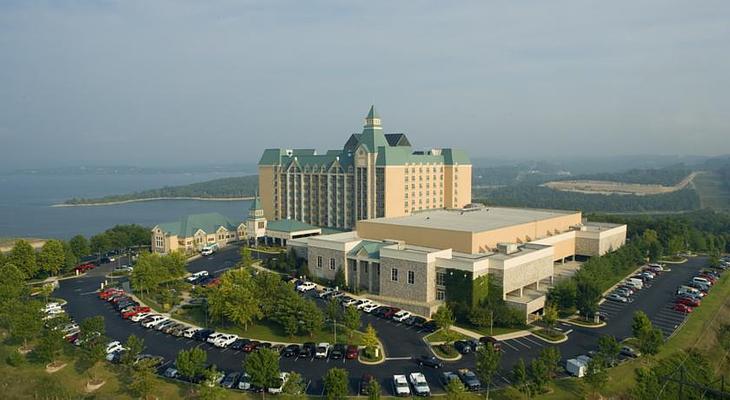 Chateau on the Lake Resort Spa & Convention Center