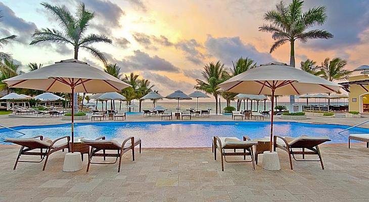 Royal Hideaway Playacar