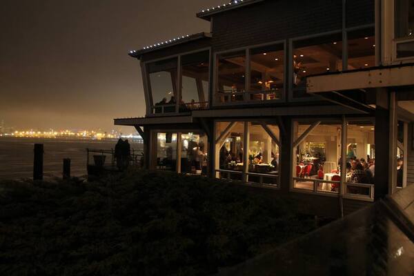 Salty's at Redondo Beach