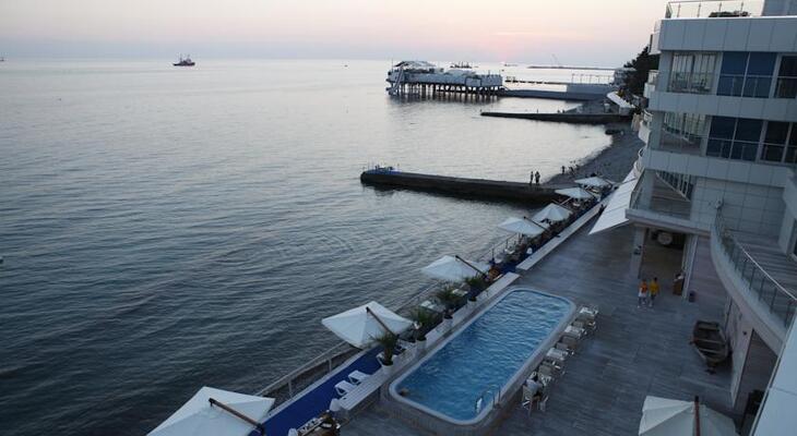 Sanremo Hotel by Undersun