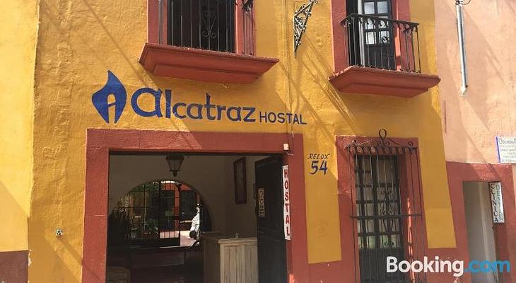 Hostel Alcatraz