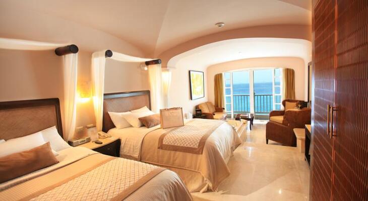 Cozumel Palace