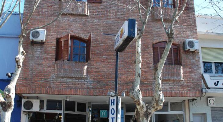 Hotel Sol Colonia