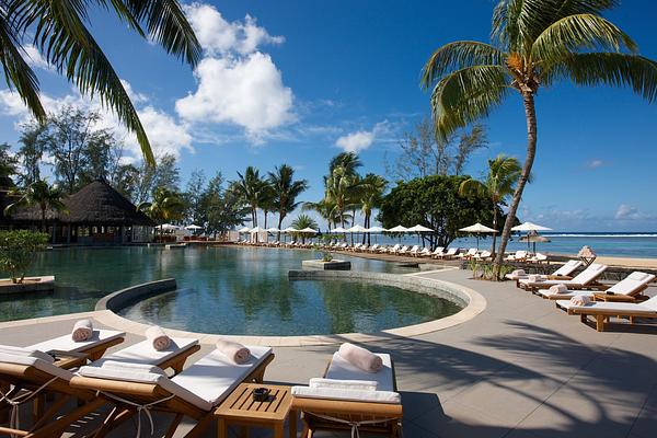 Outrigger Mauritius Beach Resort