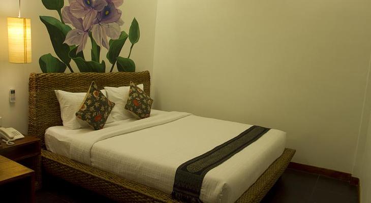 Monsoon Boutique Hotel