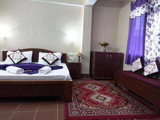 OYO 61773 Hotel Jignam