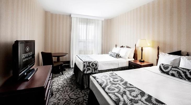 Crowne Plaza Niagara Falls-Fallsview, an IHG Hotel