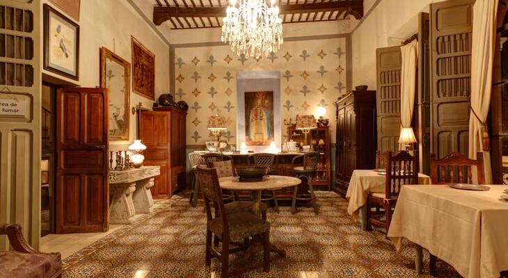 Casa Mexilio Guest House