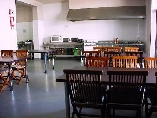 Globe Backpackers & City Oasis Resort