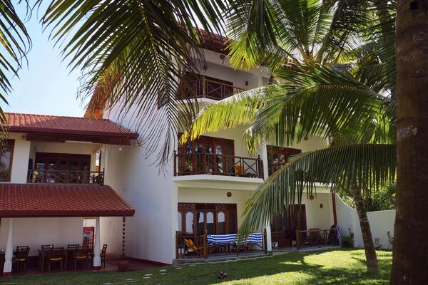 Aussie Swiss Beach Resort