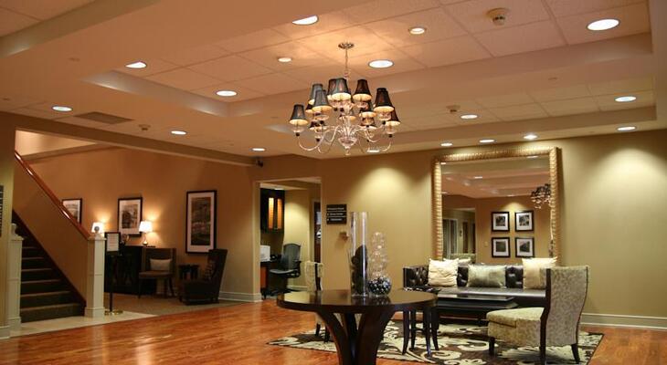 Hampton Inn & Suites Memphis East