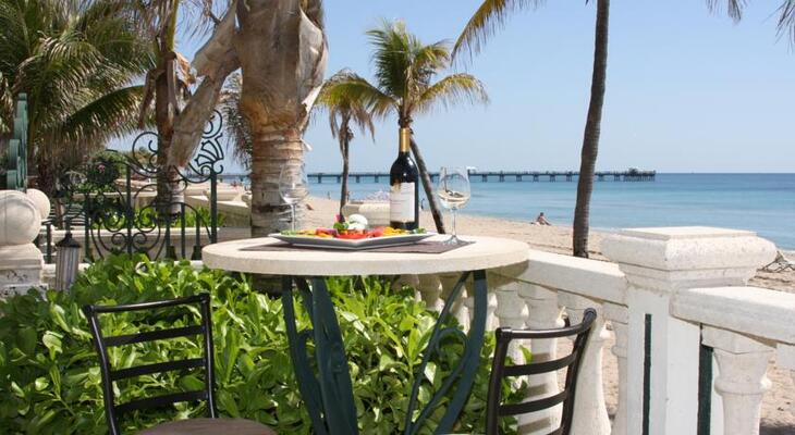 Sea Lord Hotel & Suites