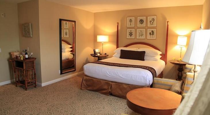 Mosaic Hotel