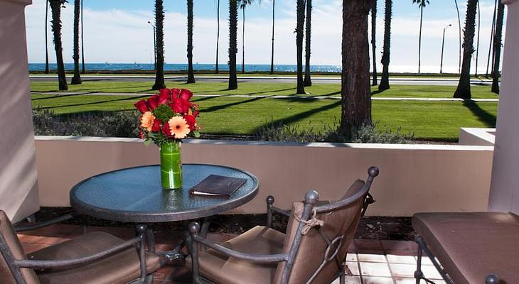 Hilton Santa Barbara Beachfront Resort