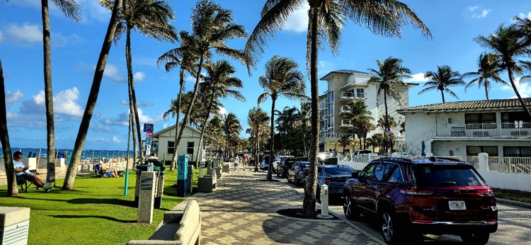 Sunrider Beach Resort