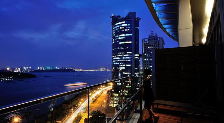 Hotel Indigo Xiamen Harbour, an IHG hotel