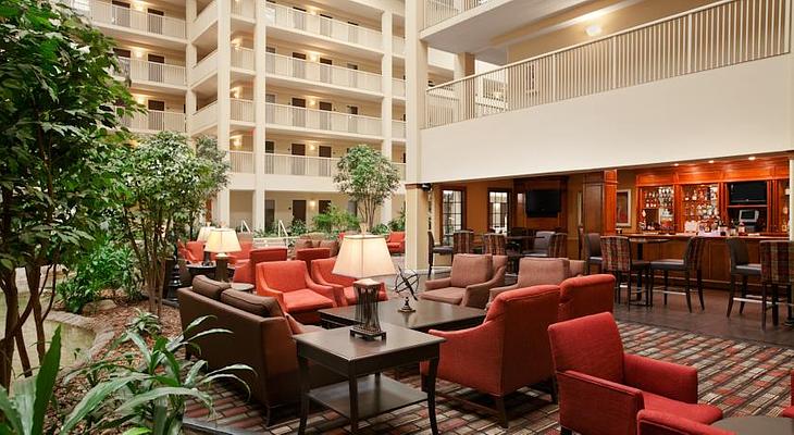 Embassy Suites by Hilton Philadelphia Airport