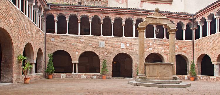 Basilica - Santuario di Santo Stefano