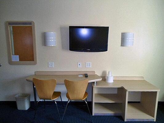SureStay Plus Hotel by BW Niagara Falls East
