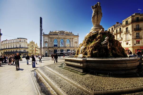 Place de la Comedie