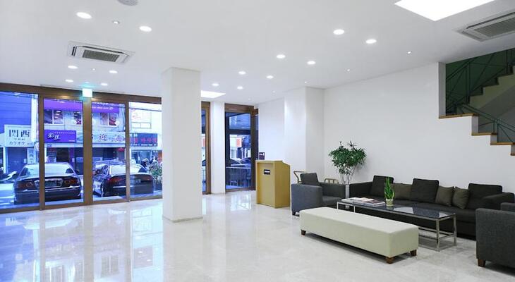 Tower Hill Hotel