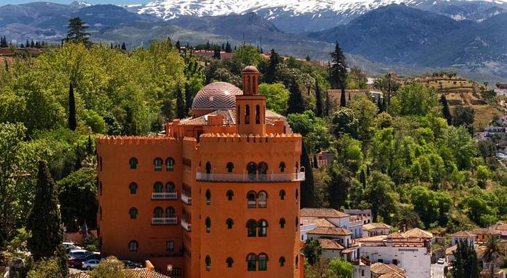 Alhambra Palace Hotel