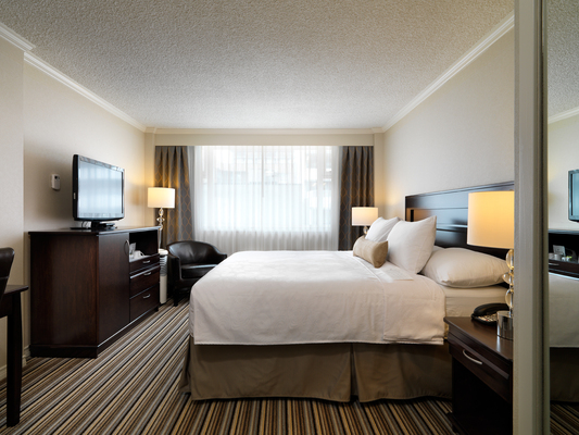 Chateau Victoria Hotel and Suites