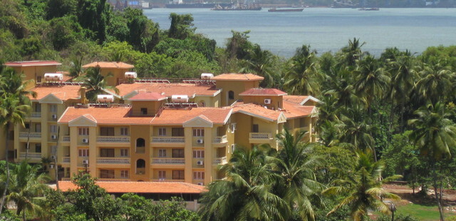 Sandalwood Hotel & Suites