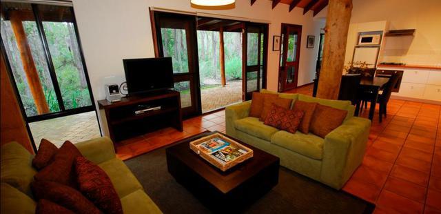 Forest Rise Chalets and Lodge