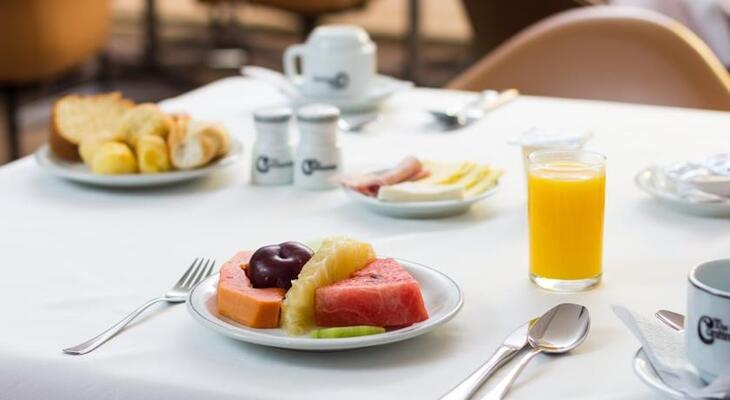 America Bittar Hotel