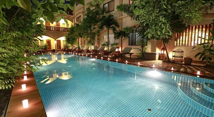 Forest King Hotel