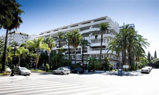 Aparthotel Monarque Sultan