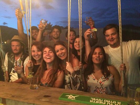Jungle Party Hostal Club & Restaurant