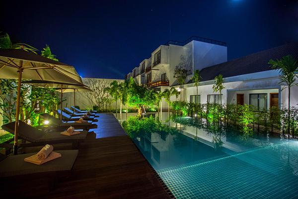 Lynnaya Urban River Resort & Spa