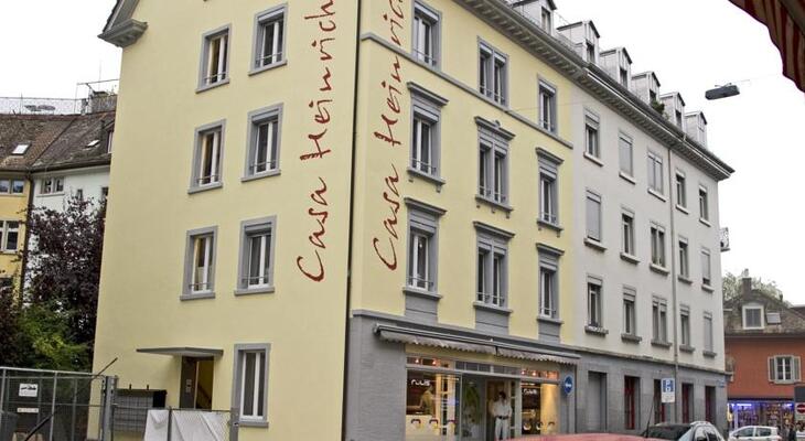 Casa Heinrich Guesthouse