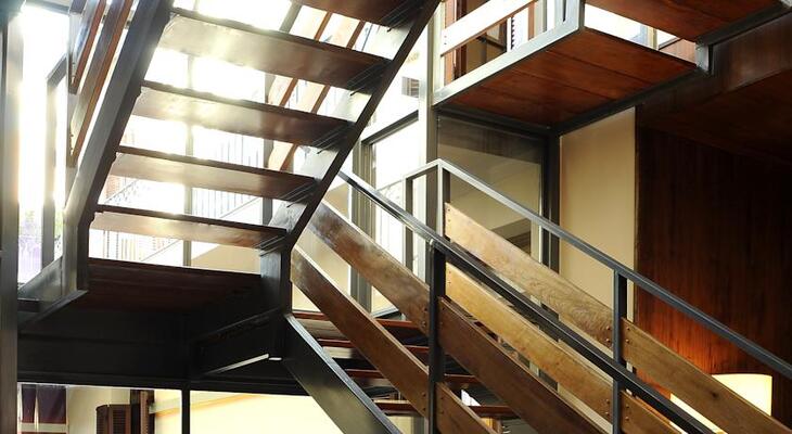 Hotel Babel