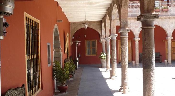 Wyndham Costa del Sol Cusco