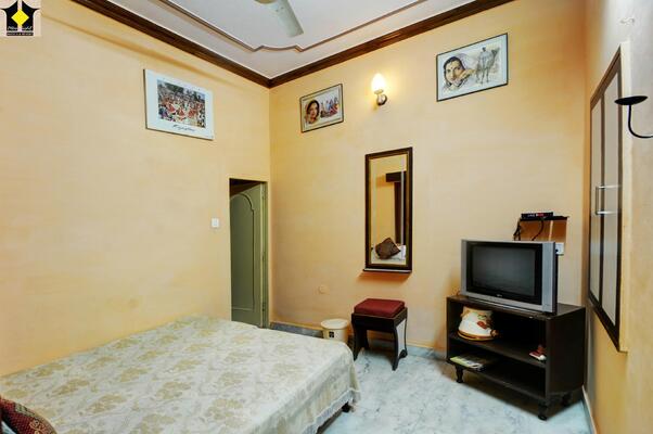 Hotel Jaisal Palace