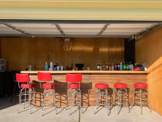 Cadieux Cafe