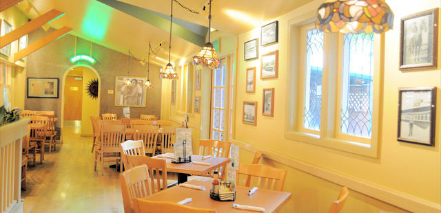 Ruth's Diner